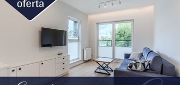 Przestrzenne, 2-pokojowe mieszkanie z balkonem