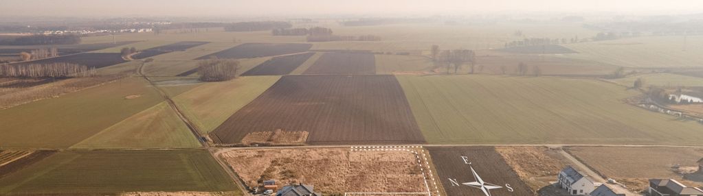 Działka budowlana - mieszkaniowa domasław