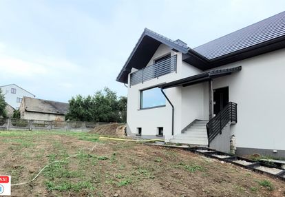 Dom jednorodziny, gotowy do wprowadzenia - oblęgór