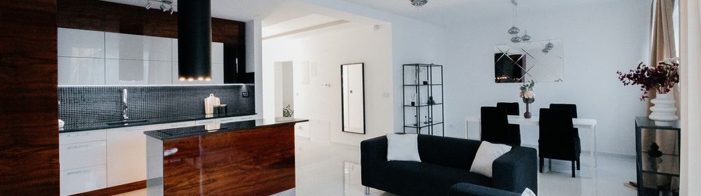 Jakość top / marmur / podłogówka / kominek /unikat