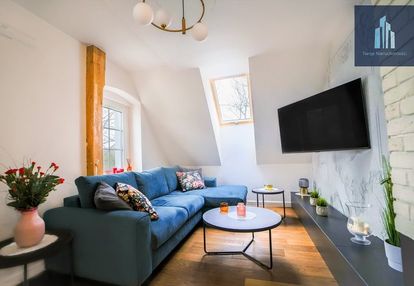 Wyjątkowy apartament pod zamkiem w pszczynie.