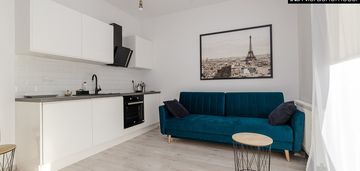 Dwa pokoje na cybernetyki