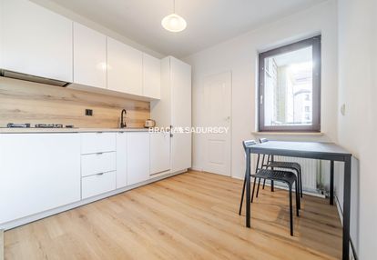 64m2 4 pok+ os kuchnia balkon bronowice