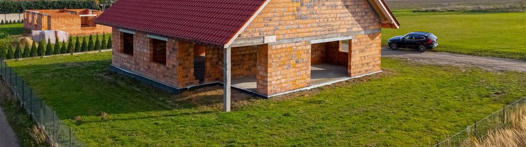 Dom przy rubinowej | dom w budowie | duża działka