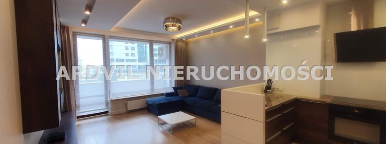 Al. 1000-lecia p.p., 80,5m2, apartamentowiec!