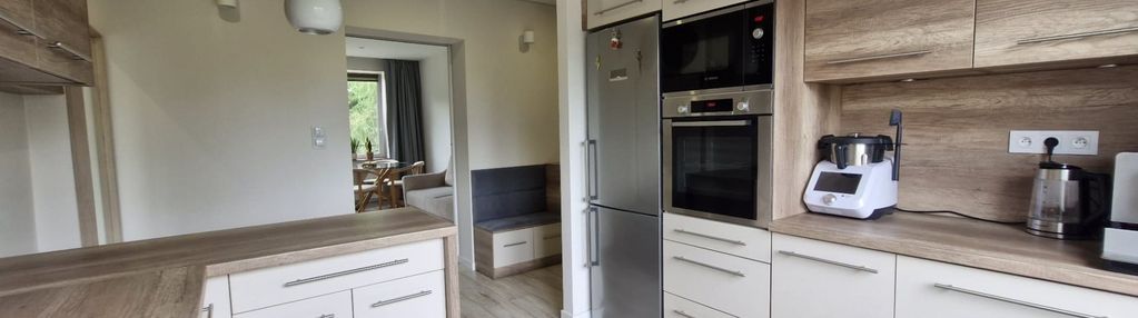 2-pokojowe mieszkanie w pełni umeblowane.