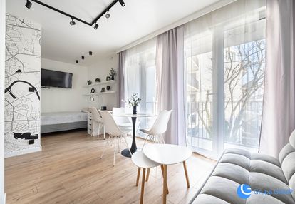 Nowoczesne studio, blisko centrum! 30m+ balkon