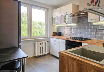 2 pokoje z oddzielną kuchnią i balkonem | od lipca