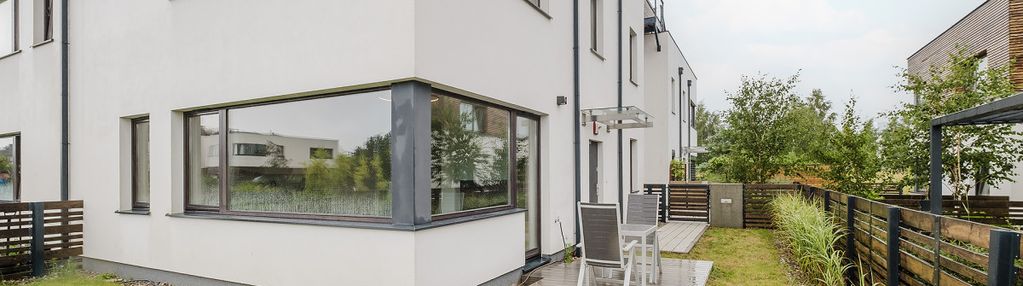 Nowoczesny, dwupoziomowy apartament w mechelinkach