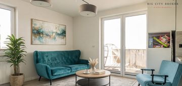 Nowoczesne mieszkanie z dużym balkonem