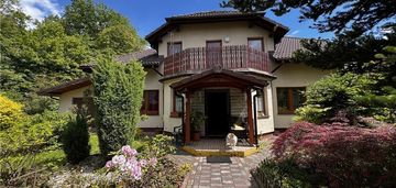 Przestronny dom w otoczeniu zieleni - mazańcowice