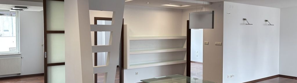 Komfortowy 4-pokojowy apartament na woli