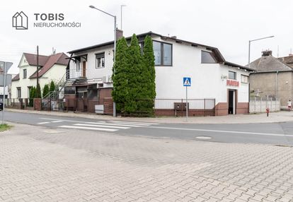 Dom z możliwością wynajmu lokalu handlowego