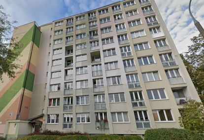 2 pok. dworcowa, 1 piętro, do remontu