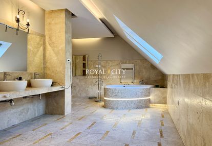 Luksusowy rezy z basenem na wynajem w konstancinie