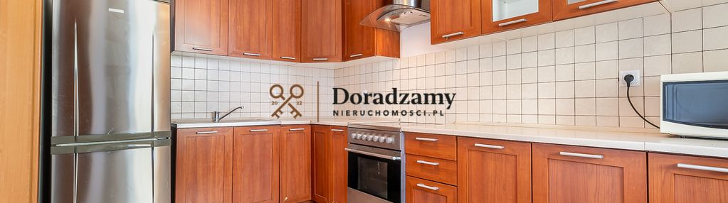 Trzy niezależne pokoje na osiedlu architektów