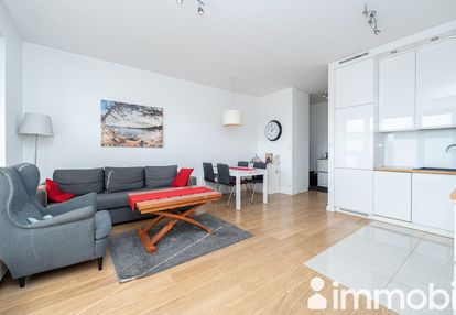 Wyposażone 2 pokoje z garażem na wilanowie!