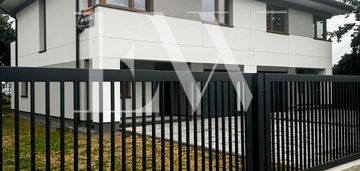 1/2 nowej inwestycji i 25km od w-wa i dużo zieleni