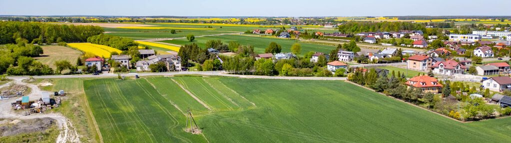 Działka budowlana 1318 m2 w piaskach.