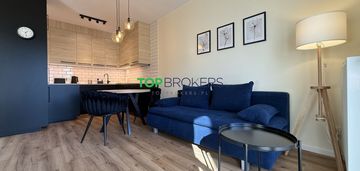 Nowe eleganckie dwa pokoje, garaż