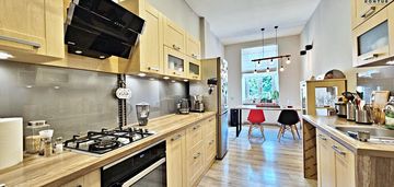 Przestronne | 82 m² | 2 piętro | 3 pokojowe | kamienica w centrum