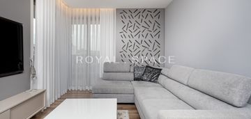 Pięknie wykończony apartament z tarasem na ruczaju
