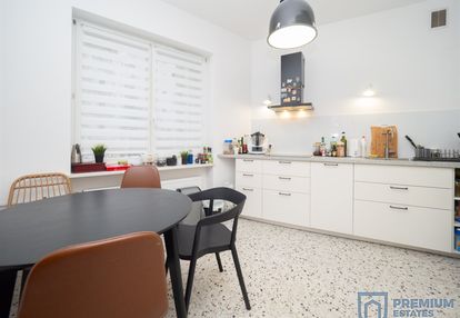 Kawalerka z osobną kuchnią | 41,5 m2 | komunikacja