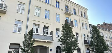 Stylowa kamienica w centrum – 3,50 m wysokości.