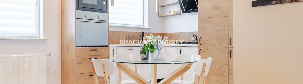 3 pokoje, 2-poziomy, balkon, zamknięte osiedle