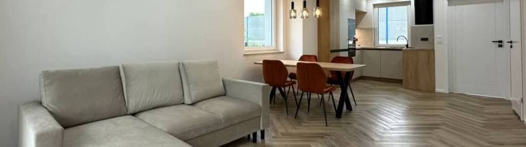 Na sprzedaż przestronny apartament z ogródkiem