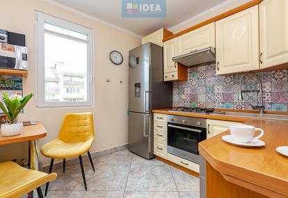 Czeska - 4 pokoje na pierwszym piętrze