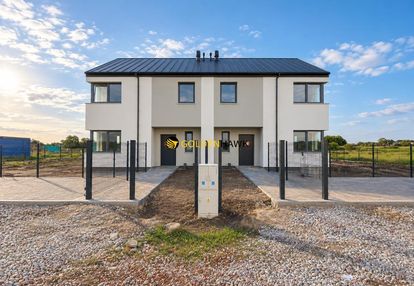 Nowy dom z pompą ciepła i rekuperacją | 123,26 m² | dobra