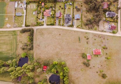 Działka budowlana kamień gm. szemud 1366 m2