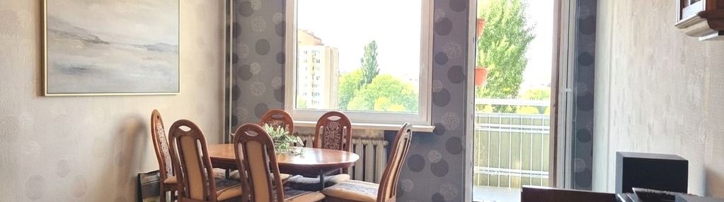 3-pokoje z oddzielną kuchnią, balkonem i piwnicą