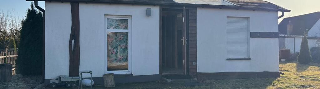 Działka rod 350 m² z domkiem i łazienką