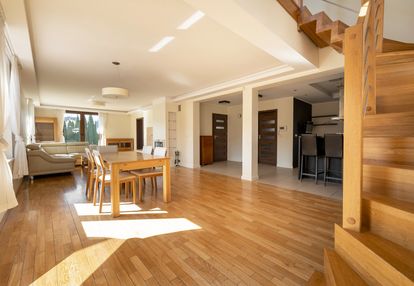 Otomin piękny dom w atrakcyjnej lokalizacji