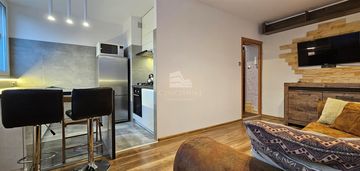 Popowice, ul.bobrza, zadbane, 2 pokoje, 33m2, iiip