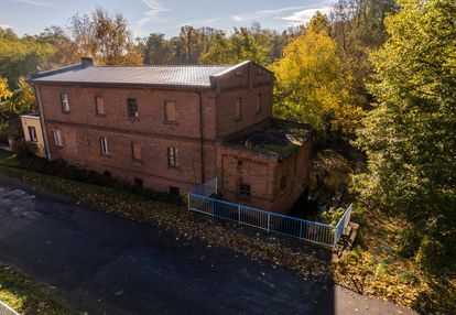 Dom po dawnym młynie nad widawą