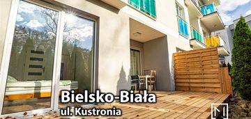 2 pokoje na wynajem z tarasem i garderobą