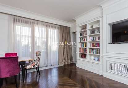 Stylowy apartament przy pięknej.