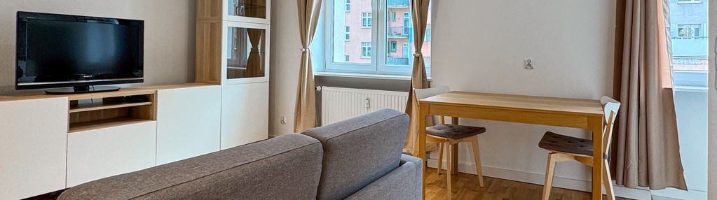 2 pokoje po remoncie w 2021 roku, centrum gdyni