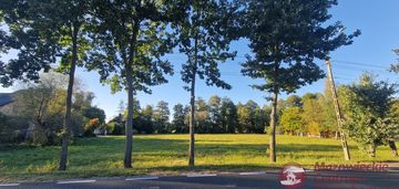 Duża działka budowlana z możliwością podziału