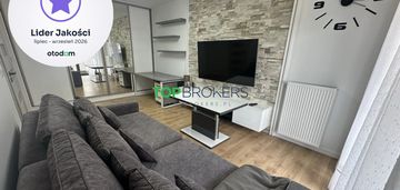 Komfortowe trzy pokoje, balkon, garaż