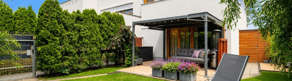 Przy lesie, z ogrodem 120m2, szeregowiec,parking