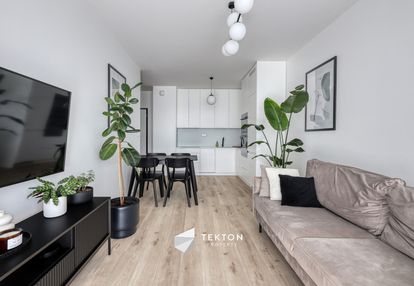 51,80 mkw | 3p | rozkładowe | loggia 10,42mkw