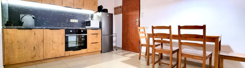 2 pokoje 43 m² wysoki parter | świetna lokalizacja