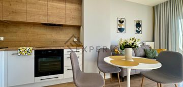2 rooms/near the park/first rent/balcony