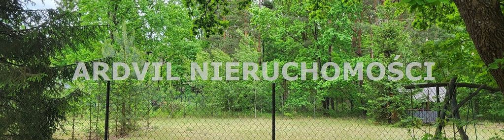 Pięknie położona działka