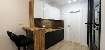 Wyjątkowe 2 pokoje, ok. 50m² po podłodze