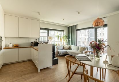 Jasny przestronny apartment splace żoliborz.